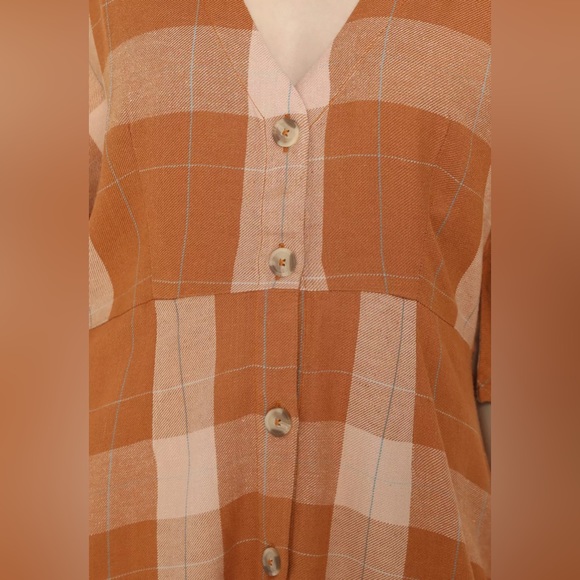 Lovely Day Plaid Dress - Picture 7 of 7